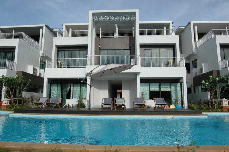Franjipani Resort 3*